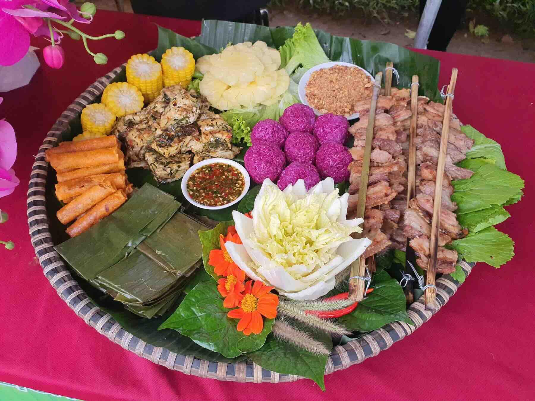 Tin mới