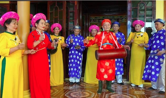 Tin mới